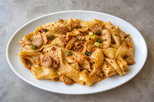 Northwest Chinese hot oil hand-pulled noodles P03 — China dish