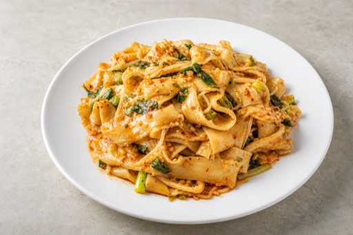 Northwest Chinese hot oil noodles P01 — China dish