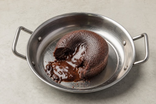 EG Chocolate lava cake dessert P05 — Egypt dish