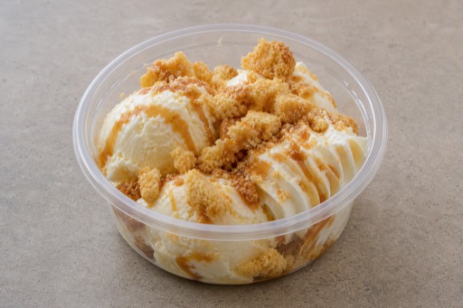 GB Ice cream sundae dessert P07 — United Kingdom dish