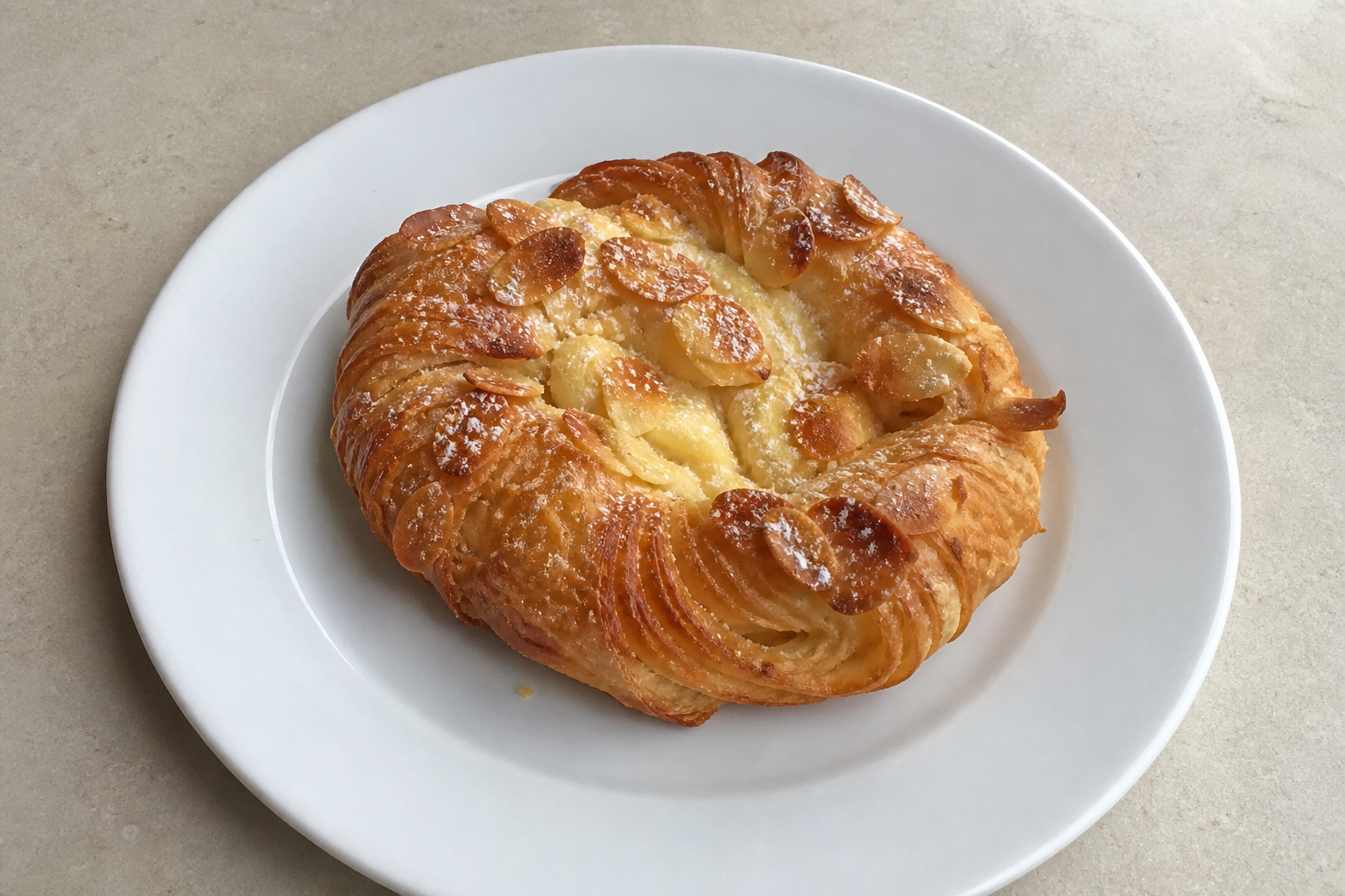 HR Almond Danish bakery P09 — Croatia dish