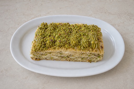 HR Pistachio dessert plate dessert P03 — Croatia dish