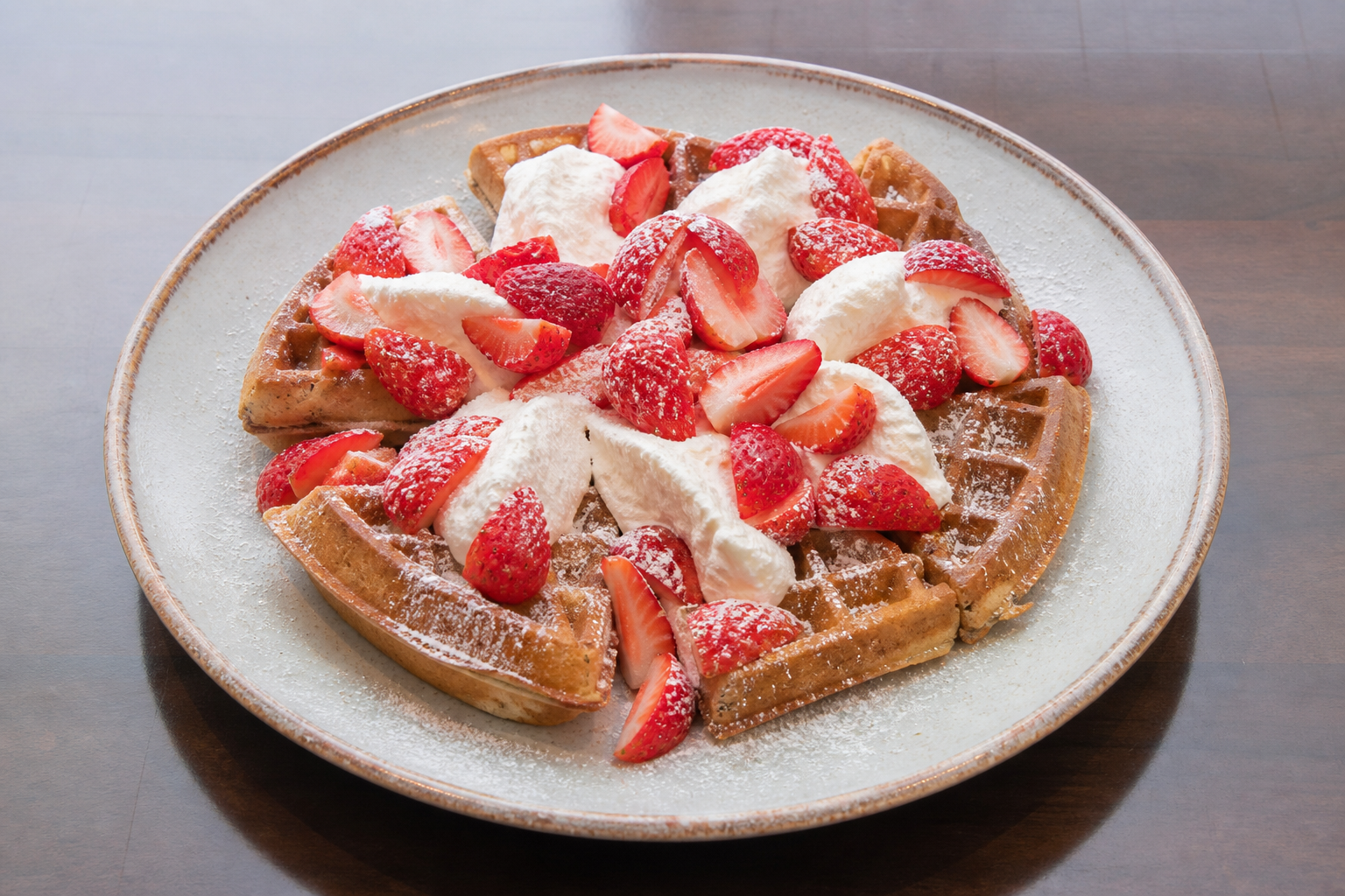 JP Strawberry cream waffle dessert P10 — Japan dish