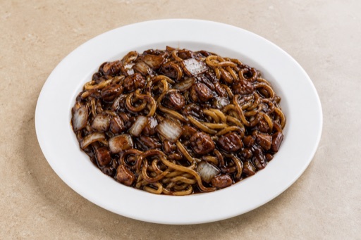Jjajangmyeon food image by VDAMO