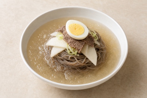 Naengmyeon food image by VDAMO