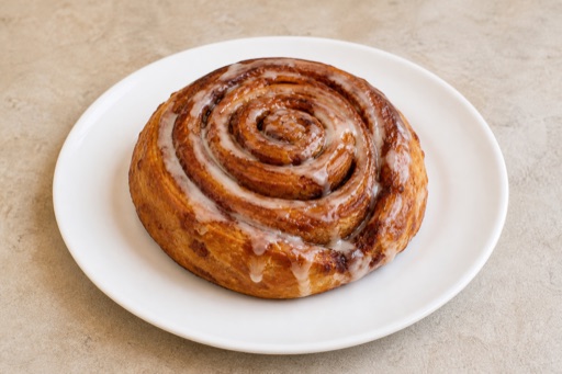 LV Cinnamon roll bakery menu photo, LV menu images by VDAMO