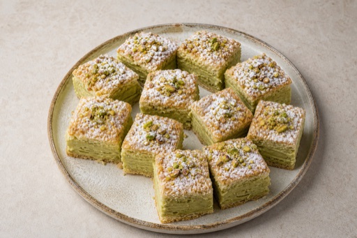LV Pistachio dessert plate dessert P10 — Latvia dish