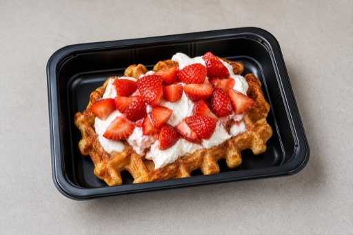 LV Strawberry cream waffle dessert P06 — Latvia dish