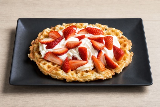 NO Strawberry cream waffle dessert P02 — Norway dish
