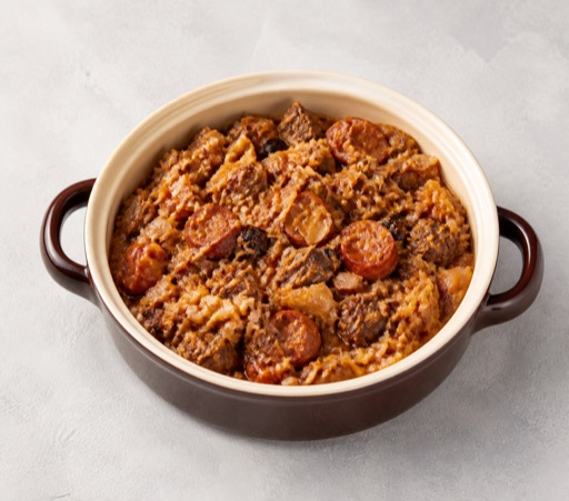 Photorealistic Bigos P10 food image by VDAMO