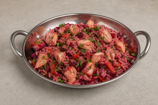 UA Beet salad plate eastern-european P05 — Ukraine dish