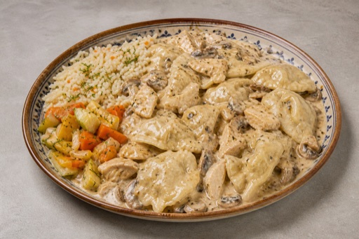UA Creamy mushroom dumplings eastern-european P10 — Ukraine dish