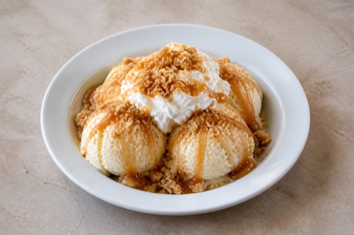 UY Ice cream sundae dessert P09 — Uruguay dish