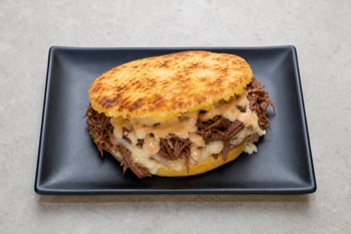 Venezuelan arepa combo P02 — dish