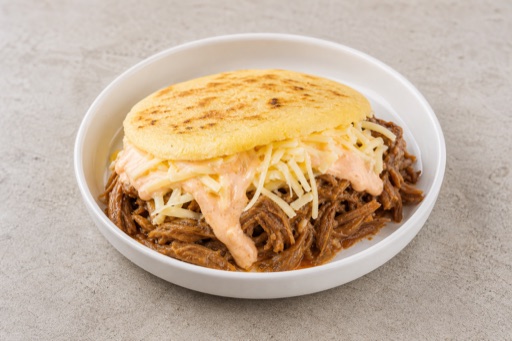Venezuelan arepa combo P04 — dish