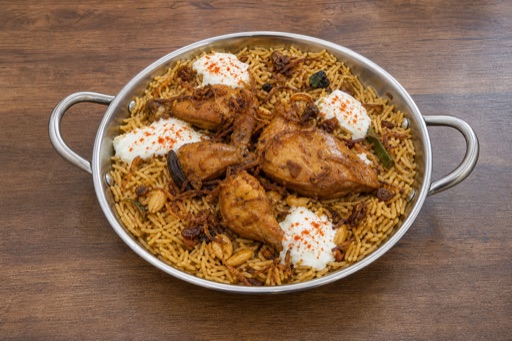Yemeni rice plate P05 — dish