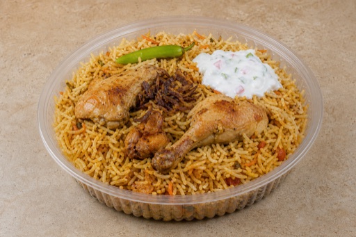 Yemeni rice plate P07 — dish